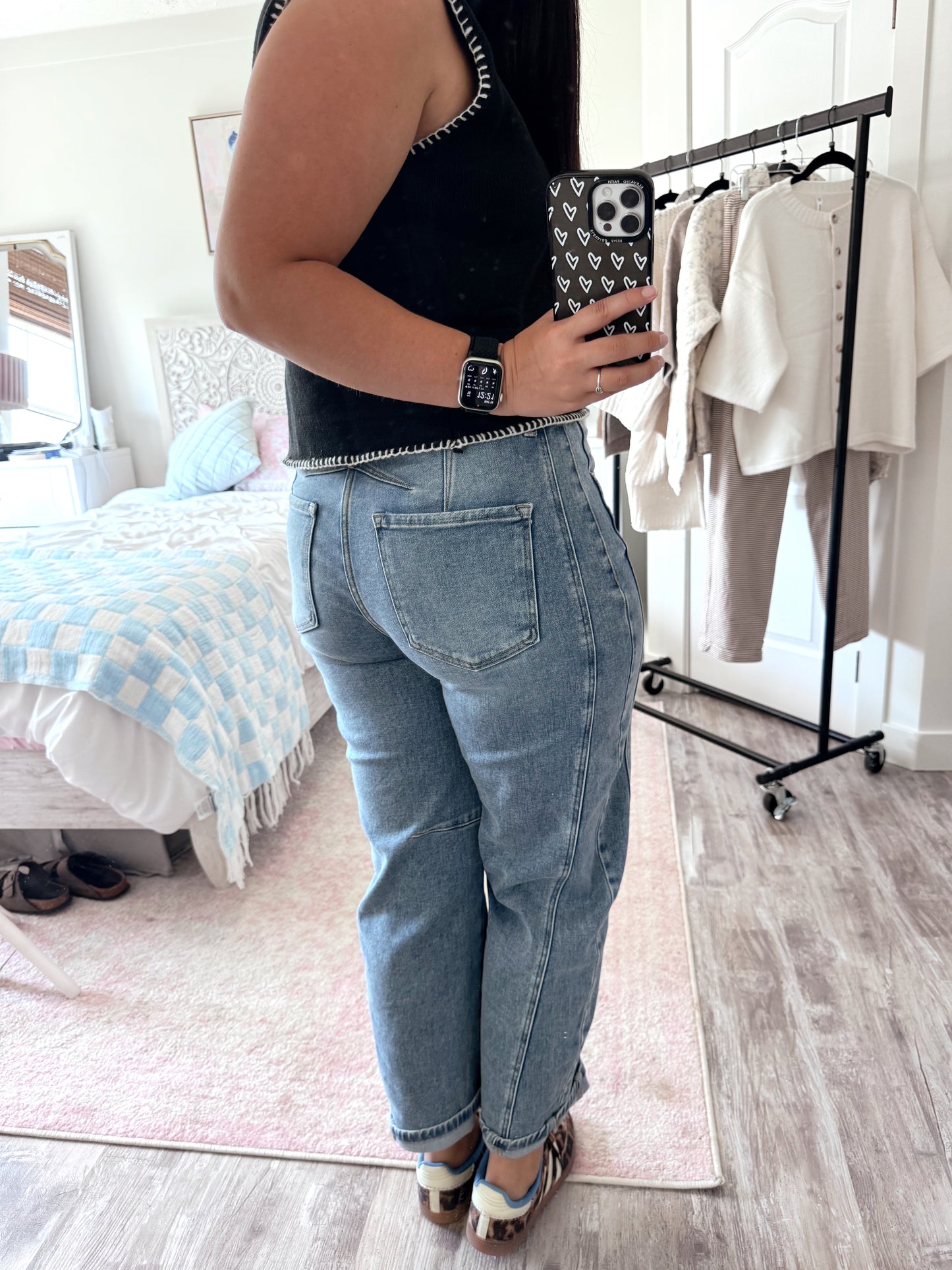 Callie Barrel Jeans