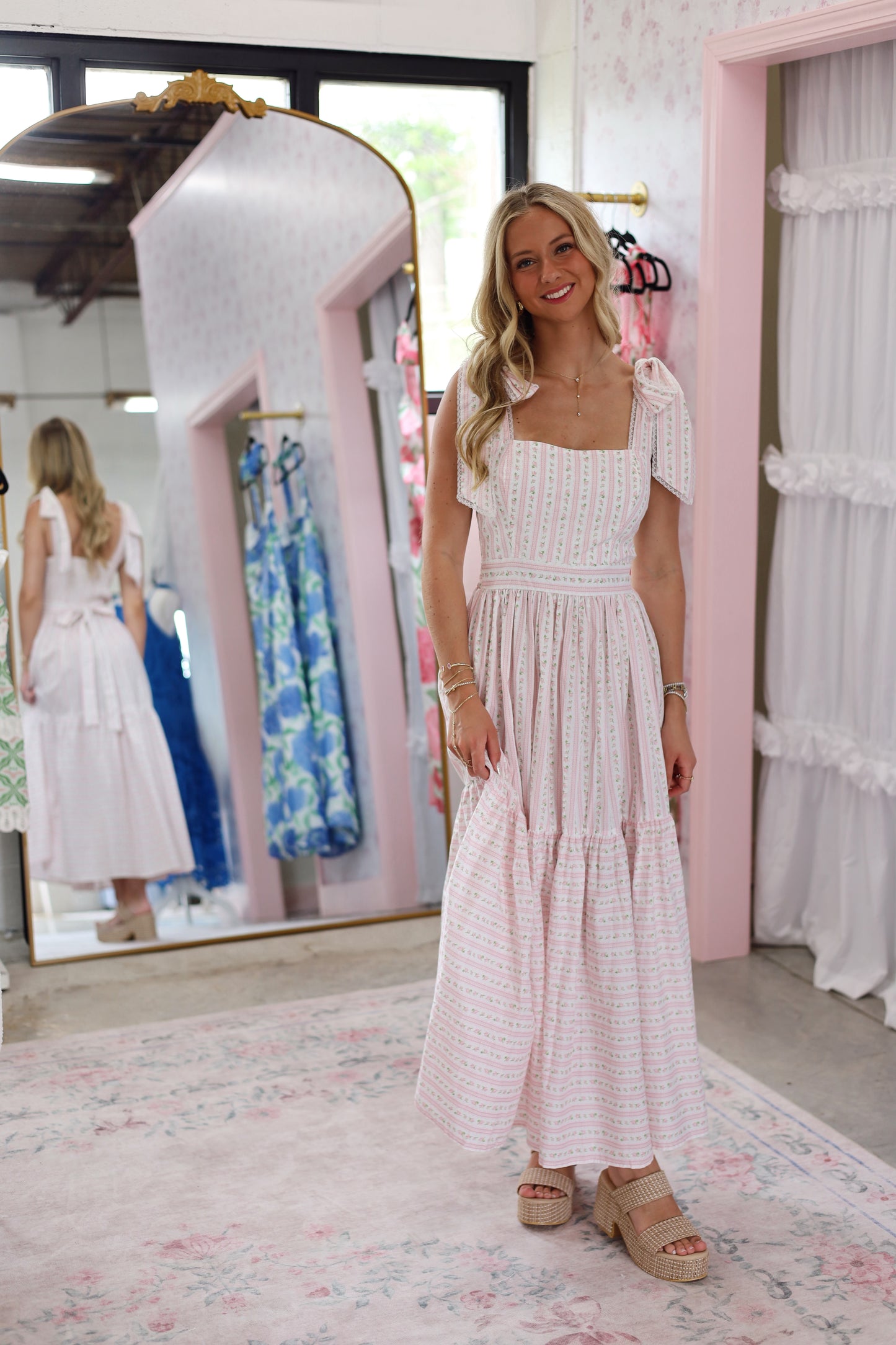 Floral Printed Tiered Midi Dress