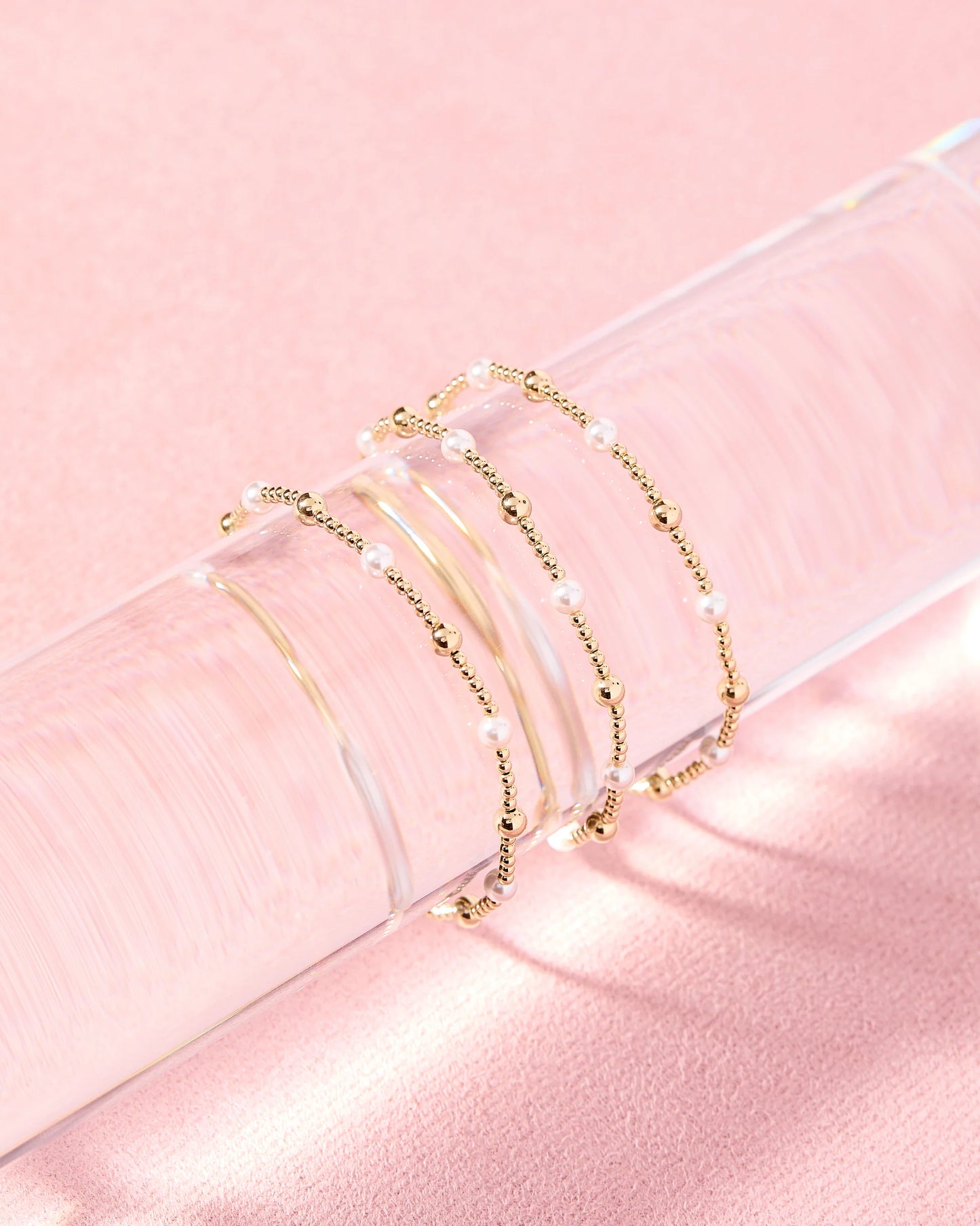 Beaded Blondes June Pearl + Gold Alternating Bracelet